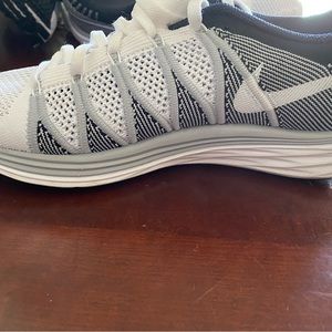 Nike Flyknit  Lunar 2